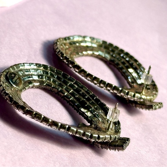 Vintage Les Bernard Inc Earrings Women’s Pave Rhinestone Silver Tone with Posts - Picture 6 of 6